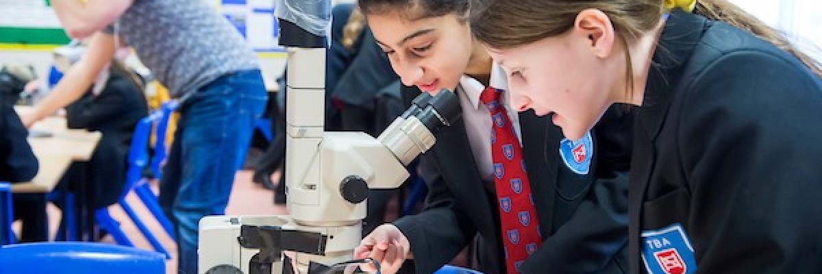 School Physicist of the Year Awards 2022- Nominations Open